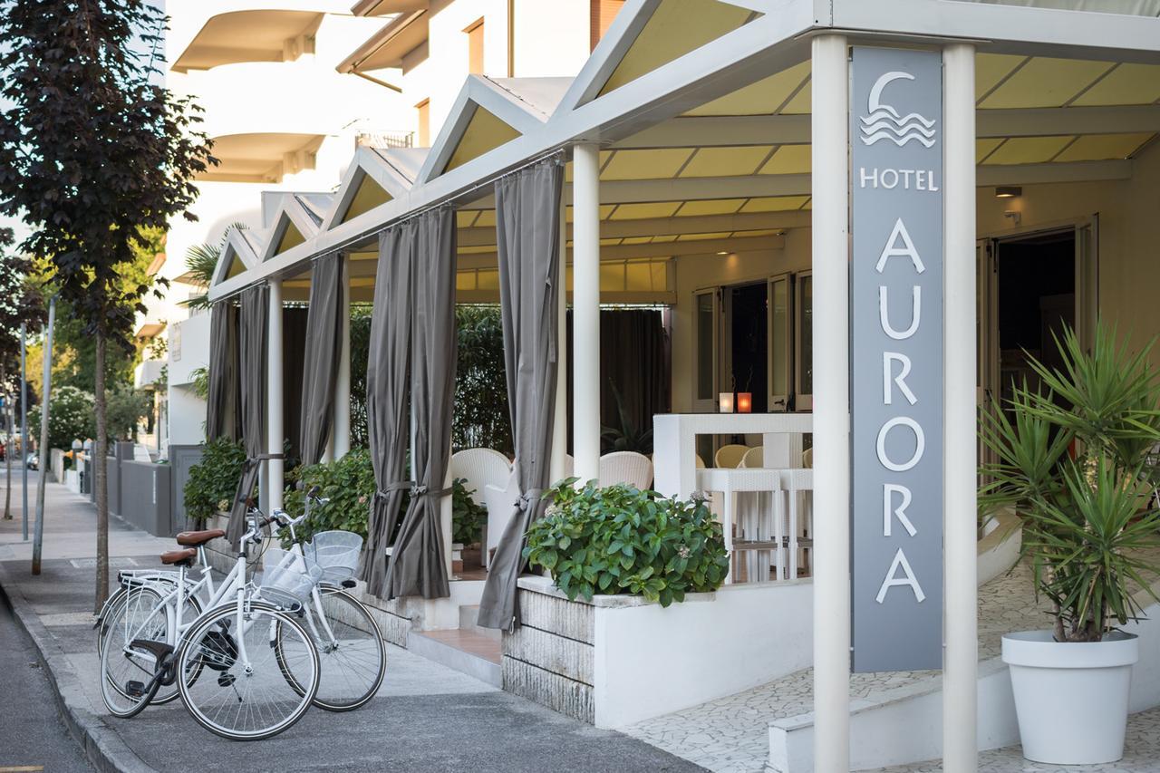 Hotel Aurora Lignano Sabbiadoro Zewnętrze zdjęcie